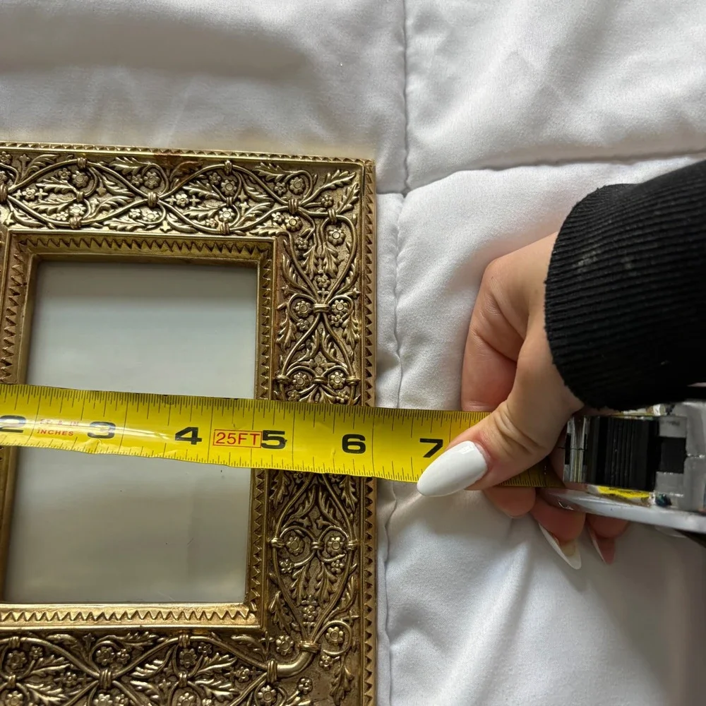 Vintage Ornate Gold Floral Embossed Picture Frame 3.5x5 Tabletop Wall Decor